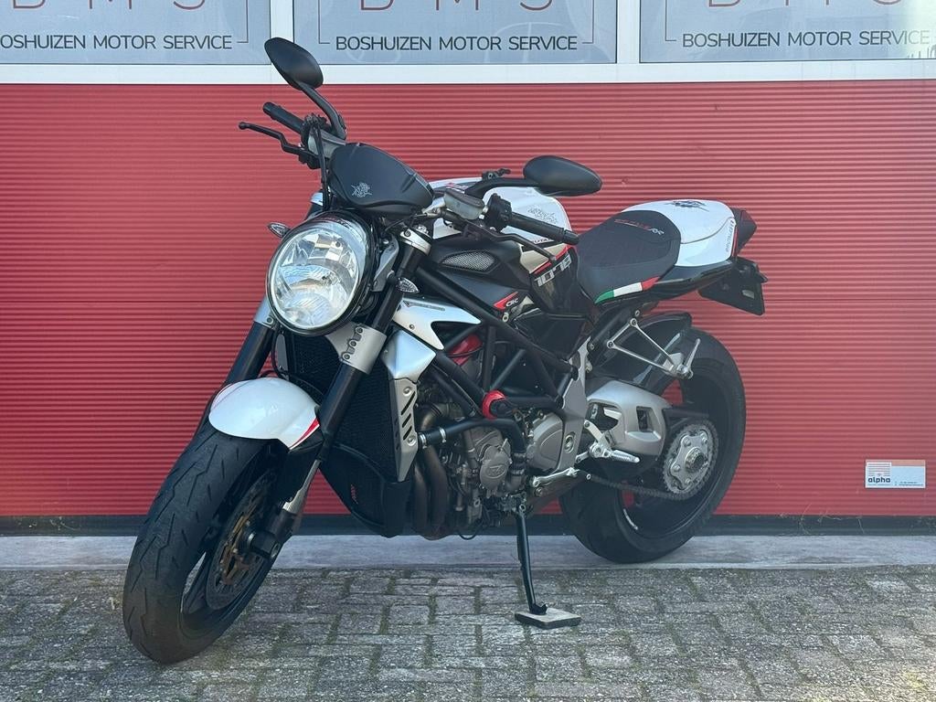 MV AGUSTA BRUTALE 1078 RR (bj 2011), 1078 cc, 4 cilinders, Motorrijbewijs A, Bedrijf