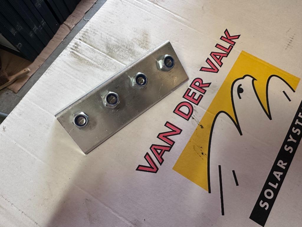 van der valk montage materiaal, Ophalen, Nieuw, 100 tot 200 wattpiek, Info@valk.nl