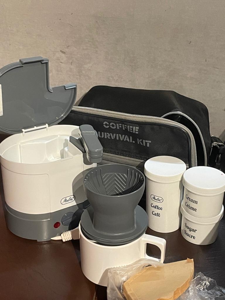 Koffie survival kit - Reiskoffieset - Camping koffie, Ophalen of Verzenden, Zo goed als nieuw