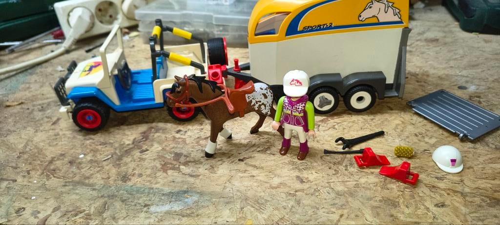 Playmobil 3249 Paardentrailer met auto en paard, Kinderen en Baby's, Speelgoed | Playmobil, Ophalen of Verzenden, Gebruikt, Complete set