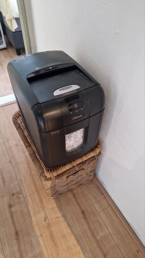 Rexel Papierversnipperaar - Gebruikt, Ophalen of Verzenden, Gebruikt, Beveiliging