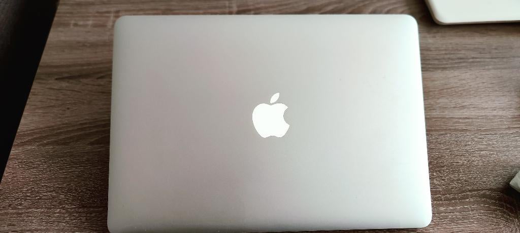 MacBook Air 13" (2015) - Goed Onderhouden, Computers en Software, Apple Macbooks, 13 inch, Minder dan 2 Ghz, Ophalen of Verzenden