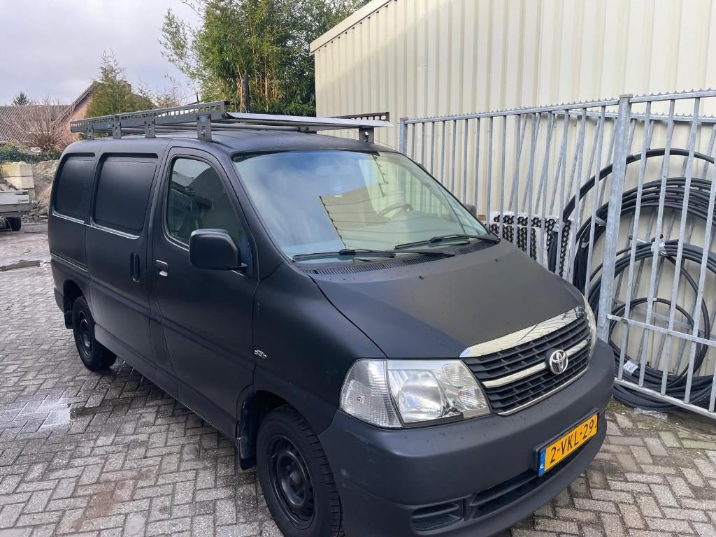 Toyota HiAce 2.5 D-4D 95 | 2011 | Kenteken 2-VKL-9 | BTWauto, 2000 kg, Zwart, Origineel Nederlands, Grijs
