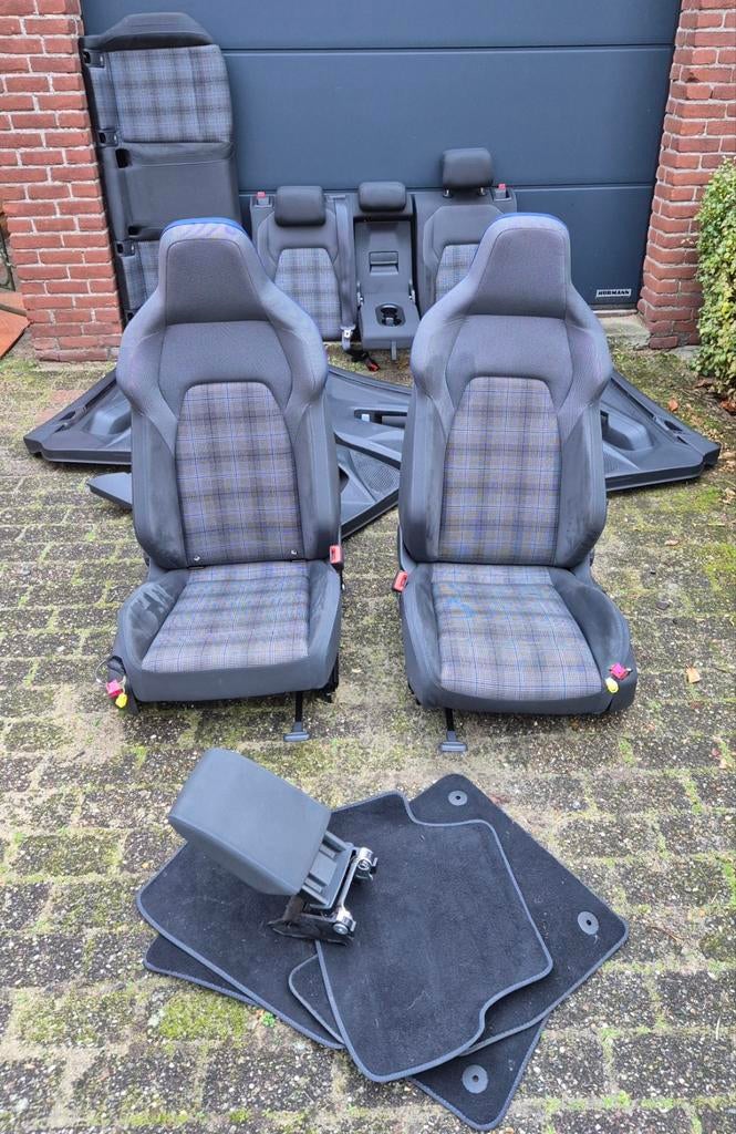 VW GOLF 8 GTE 5 DEURS COMPLEET INTERIEUR, Ophalen of Verzenden, Gebruikt, Volkswagen