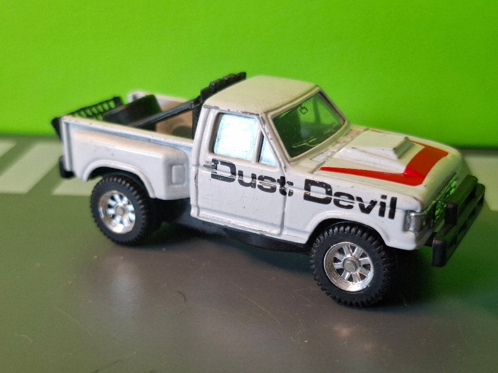 MCToy - Ford F-150 Dust Devil [wit] 1/60, Ophalen of Verzenden, Gebruikt, Auto