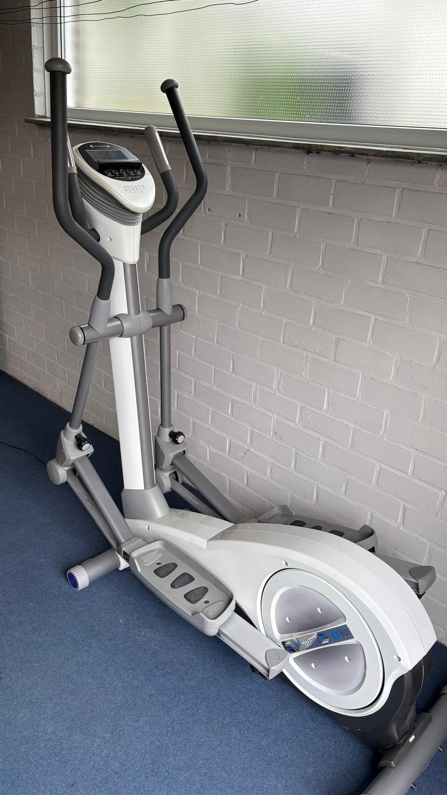 Cardiostrong EX60i Crosstrainer, Sport en Fitness, Fitnessapparatuur, Ophalen, Gebruikt, Crosstrainer