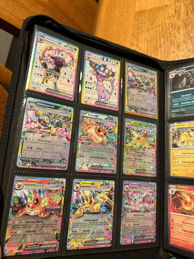 Pokemonkaarten slabs/ holo/masterball ex/full art/ promo/sir, Ophalen of Verzenden, Zo goed als nieuw, Meerdere kaarten