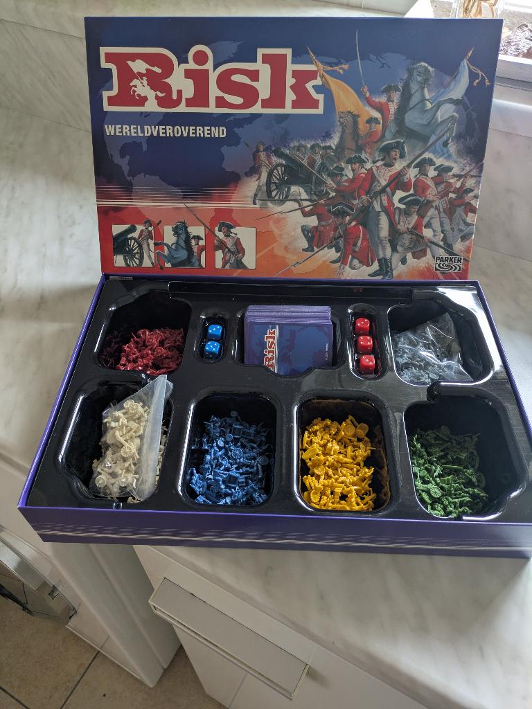 nieuw risk spel ; niet gebruikt!!, Ophalen, Nieuw