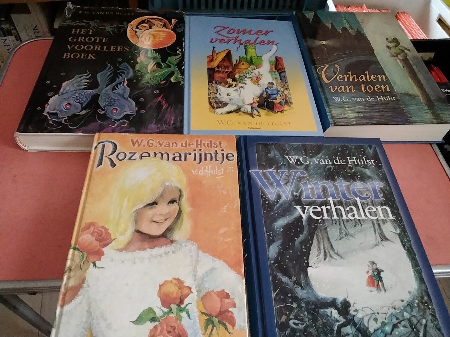 w.g van de hulst boeken € 5 per stuk zie omschrijving, Ophalen of Verzenden, Gelezen