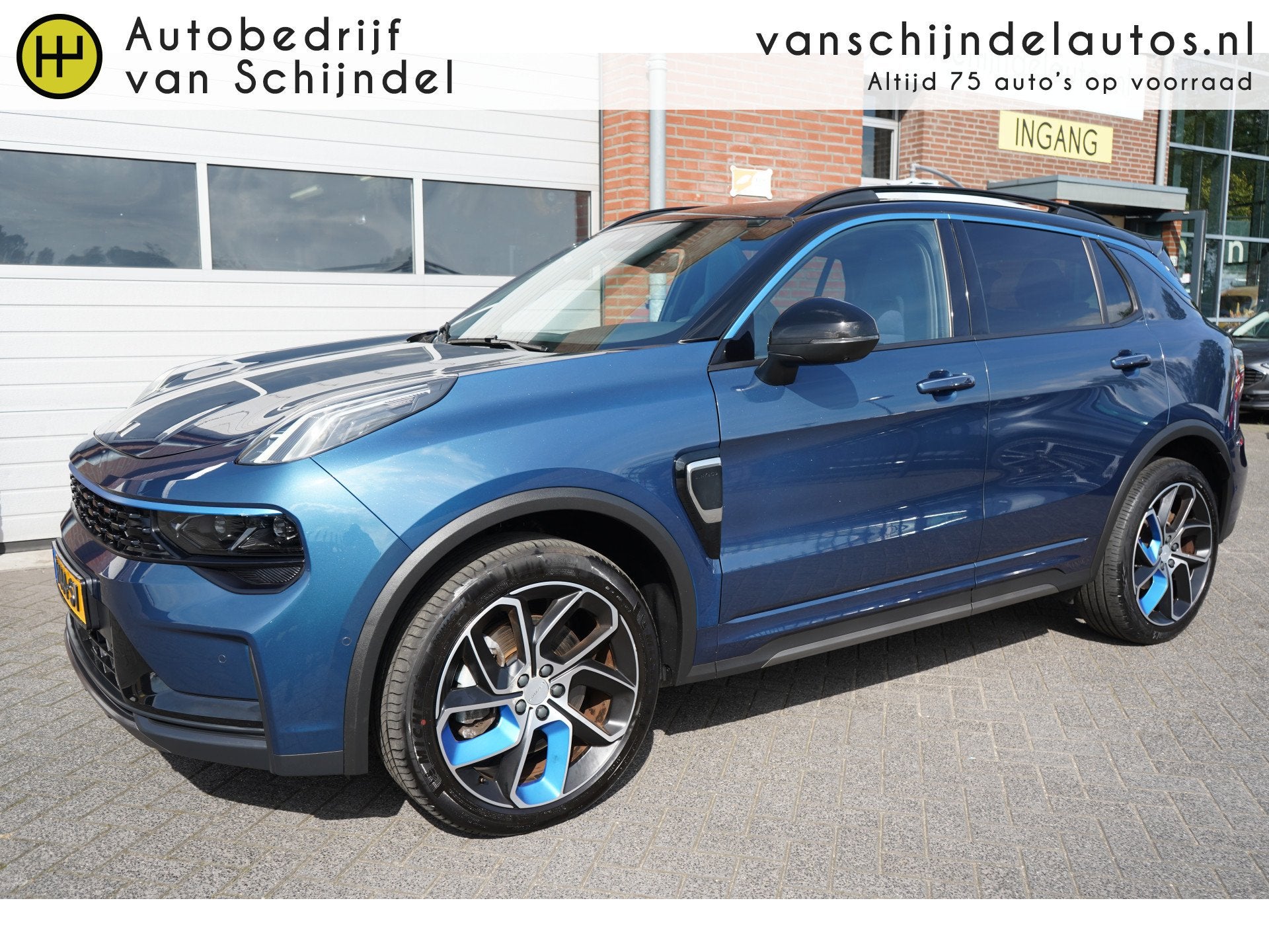 Lynk & Co 01 1.5 261PK! *NL AUTO* RECENT DEALER ONDERHOUDEN!, Auto's, Dealer onderhouden, Stof, Blauw, 120 €/maand