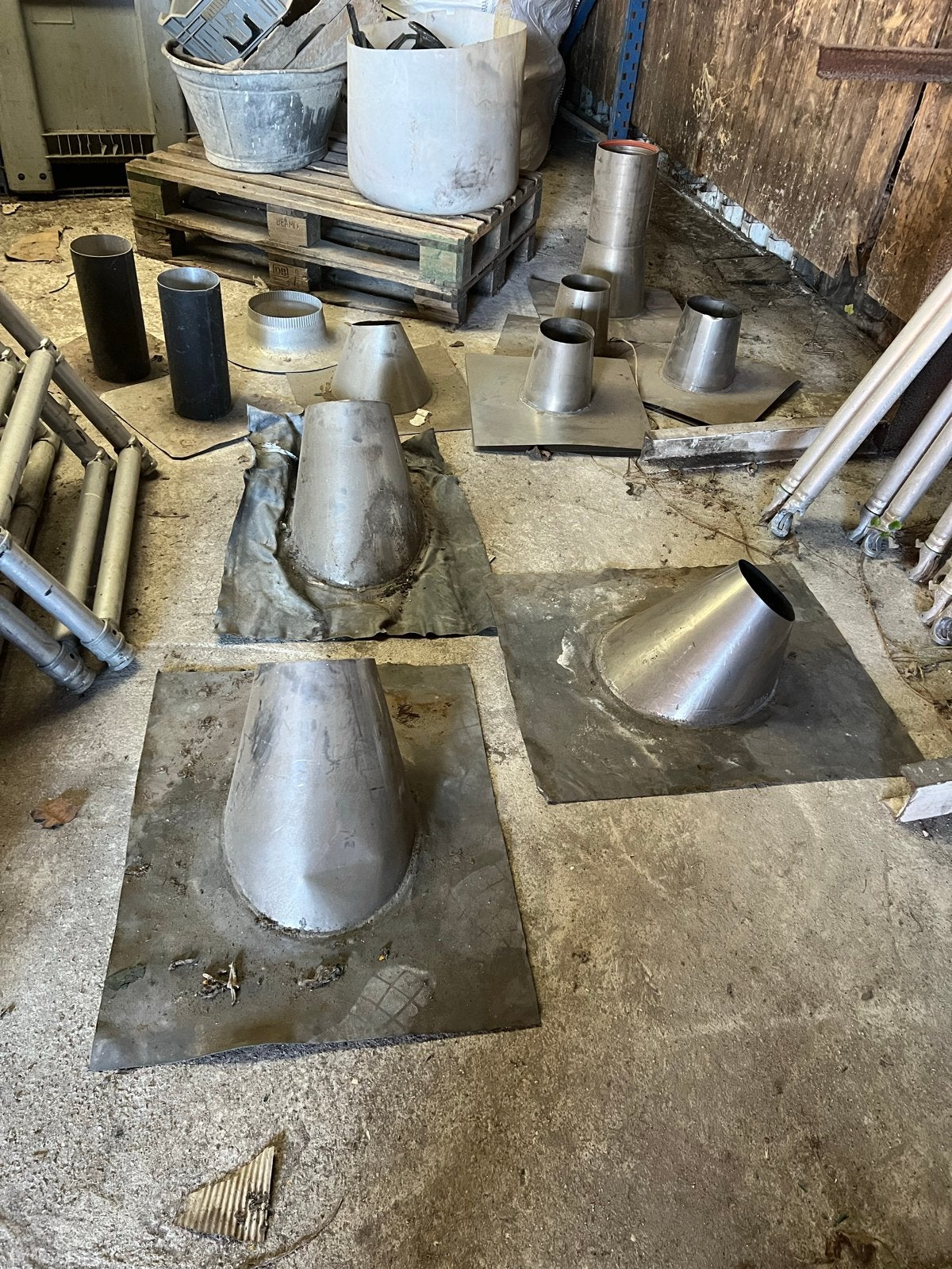 Dakkappen/dakdoorvoeren aluminium/RVS, Ophalen, Gebruikt, Afzuiger