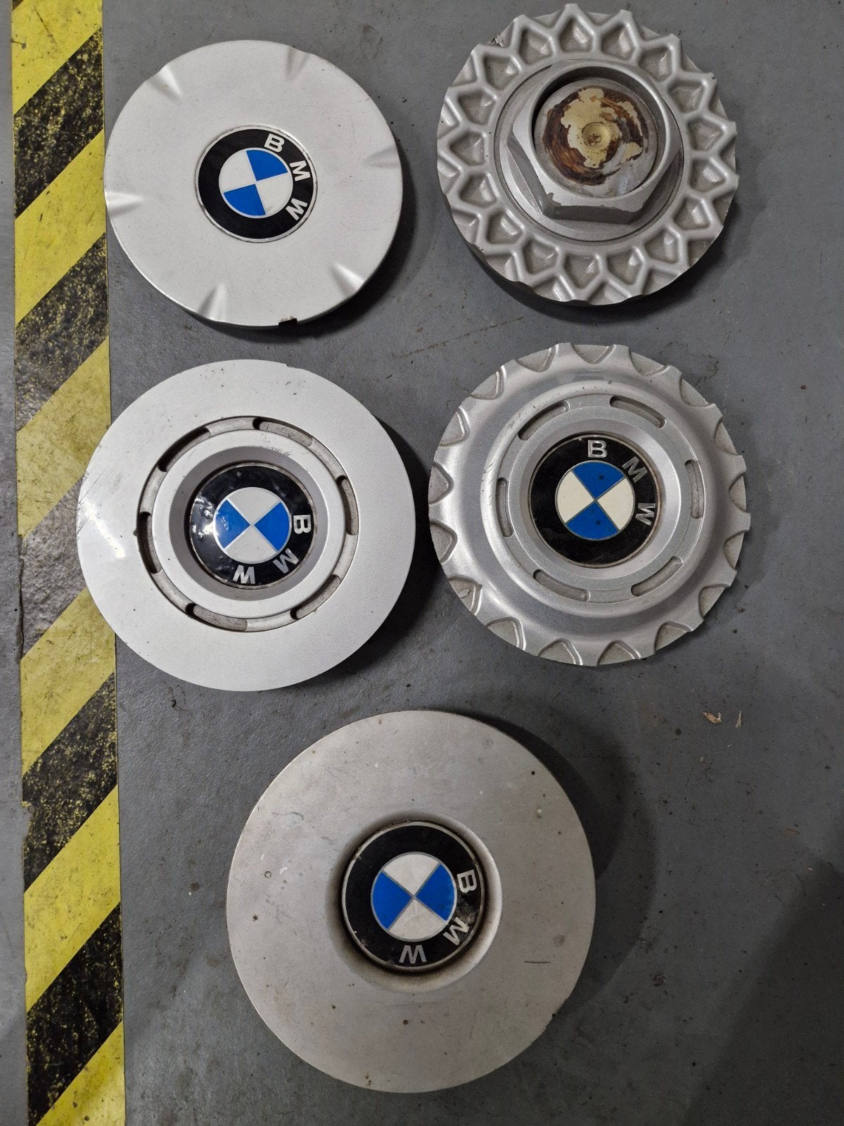 verschillende originele bmw naafkappen, Ophalen of Verzenden, Gebruikt