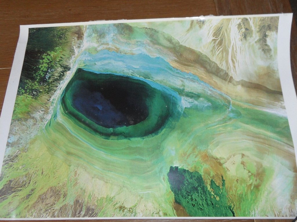 In redelijke staat: satellietfoto van zoutzee in Afghanistan, Verzamelen, Natuur, Gebruikt, 1980 tot heden, Foto
