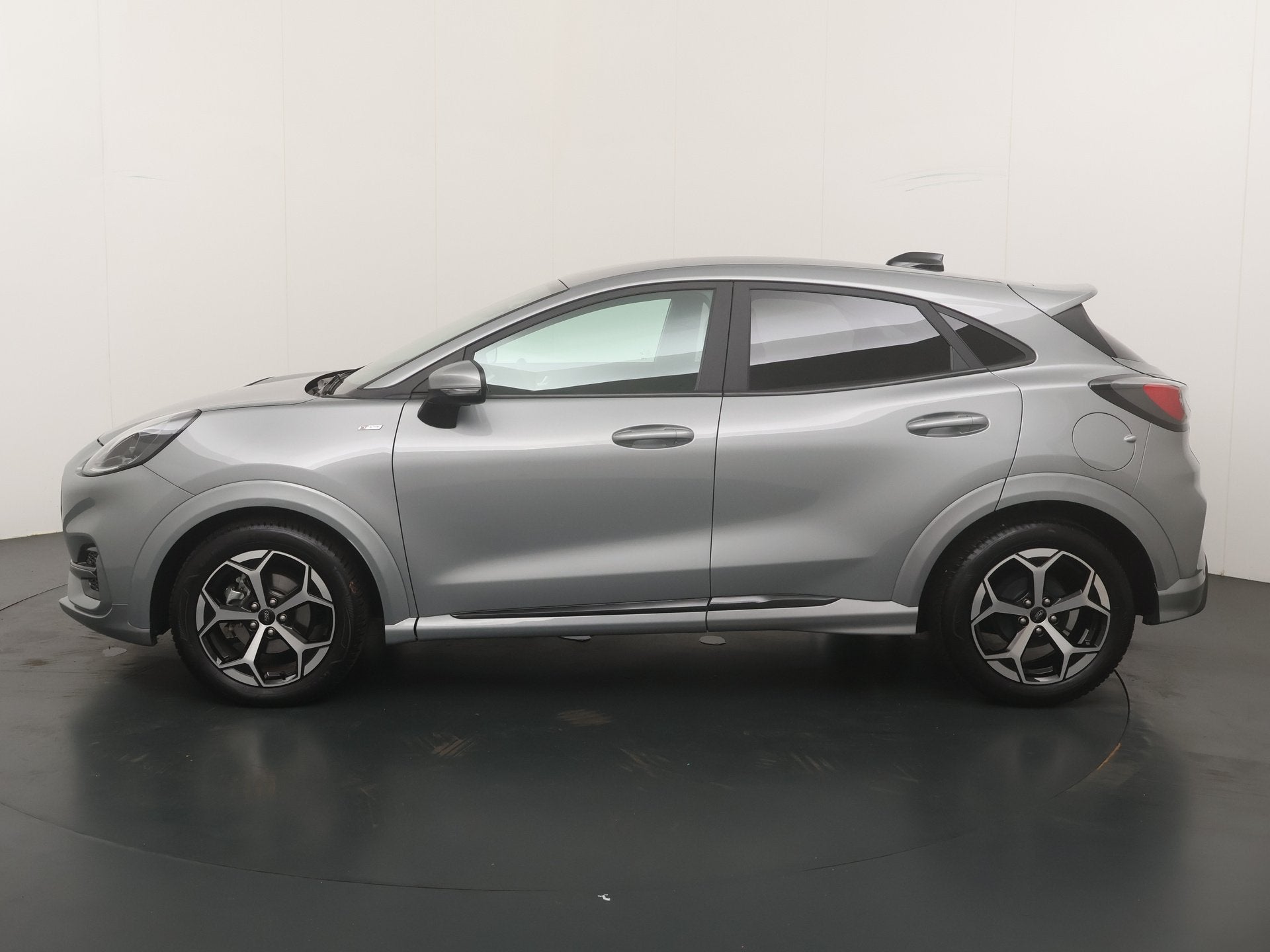 Ford Puma EcoBoost Hybrid 125 pk ST-Line X | Winter Pack | C, Auto's, 12 maanden, 125 pk, Leder en Stof, Bedrijf