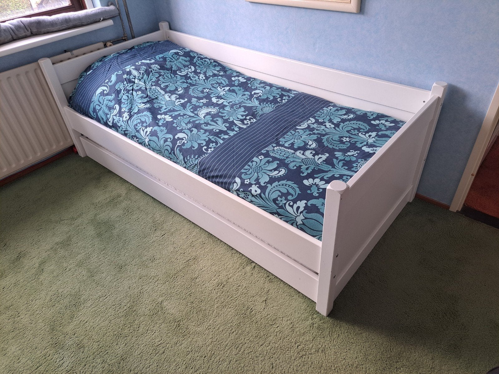 Bed met onderschuifbed, matrassen en beddengoed 200x90cm, Gebruikt, 90 cm, Eenpersoons, Wit