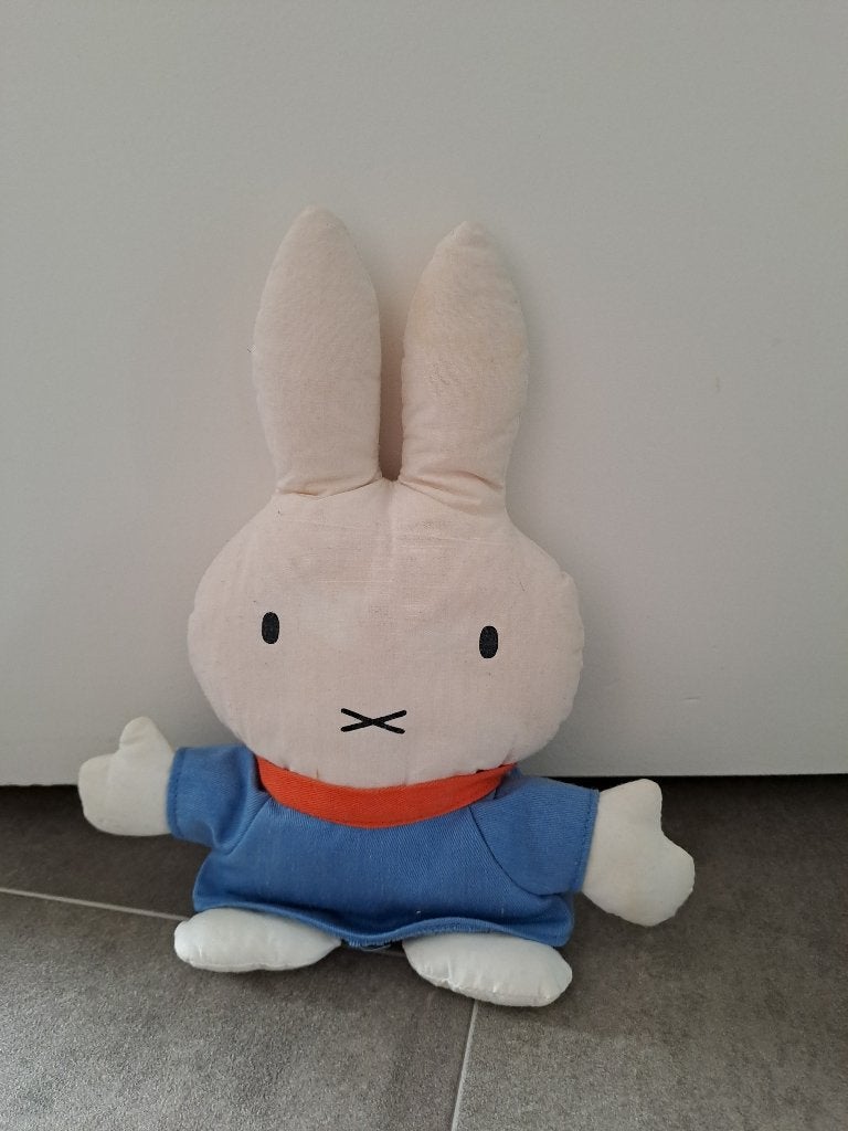 vintage Nijntje knuffel 1986, Nijntje, Ophalen of Verzenden, Gebruikt, Konijn