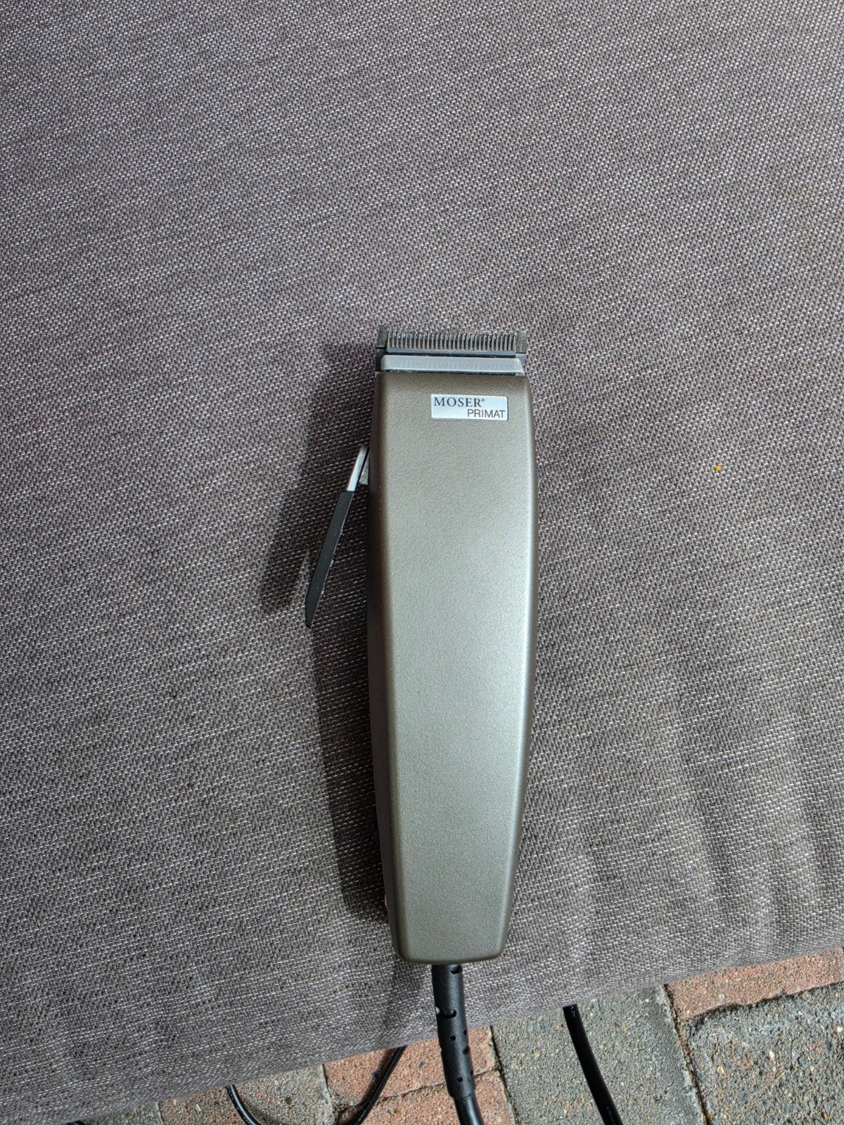 Moser Tondeuse, Ophalen