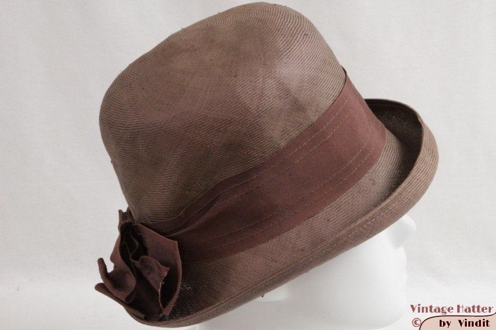 oude Vintage Dameshoed bruin stro 53 / 54 = XS, Antiek en Kunst, Ophalen of Verzenden, Dames
