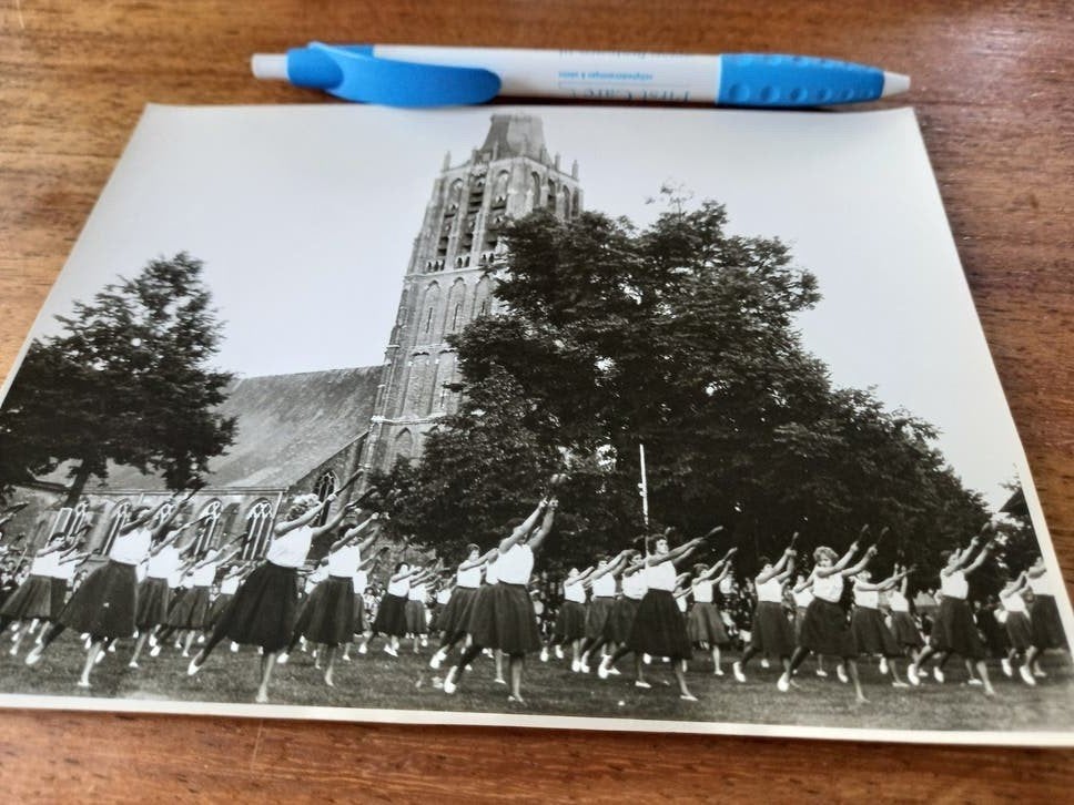 Hilvarenbeek, Ophalen of Verzenden, Voor 1940, Zo goed als nieuw, Overige onderwerpen