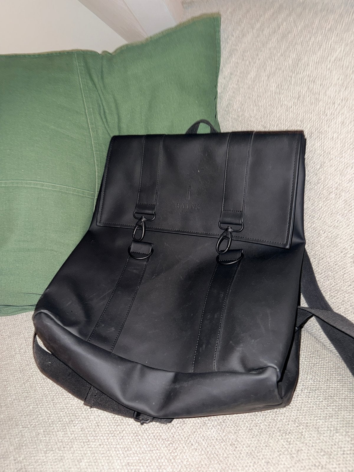 Rains MSN backpack vierkant, Sieraden, Tassen en Uiterlijk, Ophalen of Verzenden, Zo goed als nieuw, Zwart, Overige merken