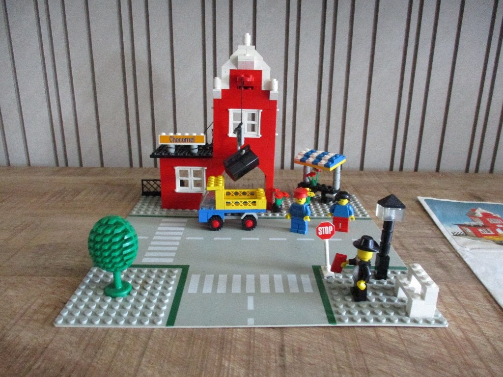 Lego Classic Town 1620 Chocomel Factory, Ophalen of Verzenden, Gebruikt, Complete set, Lego