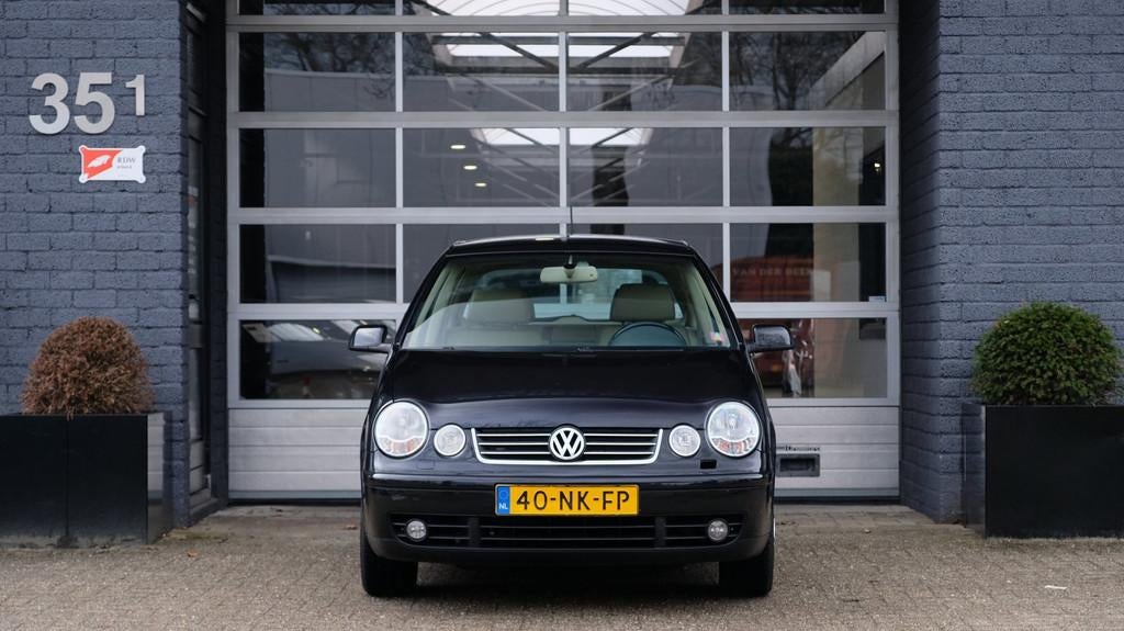 Volkswagen Polo 1.4-16V Airco|Cruise|Leder|Stoelverwarming|U, Auto's, Volkswagen, Voorwielaandrijving, 15 km/l, Beige, 4 cilinders