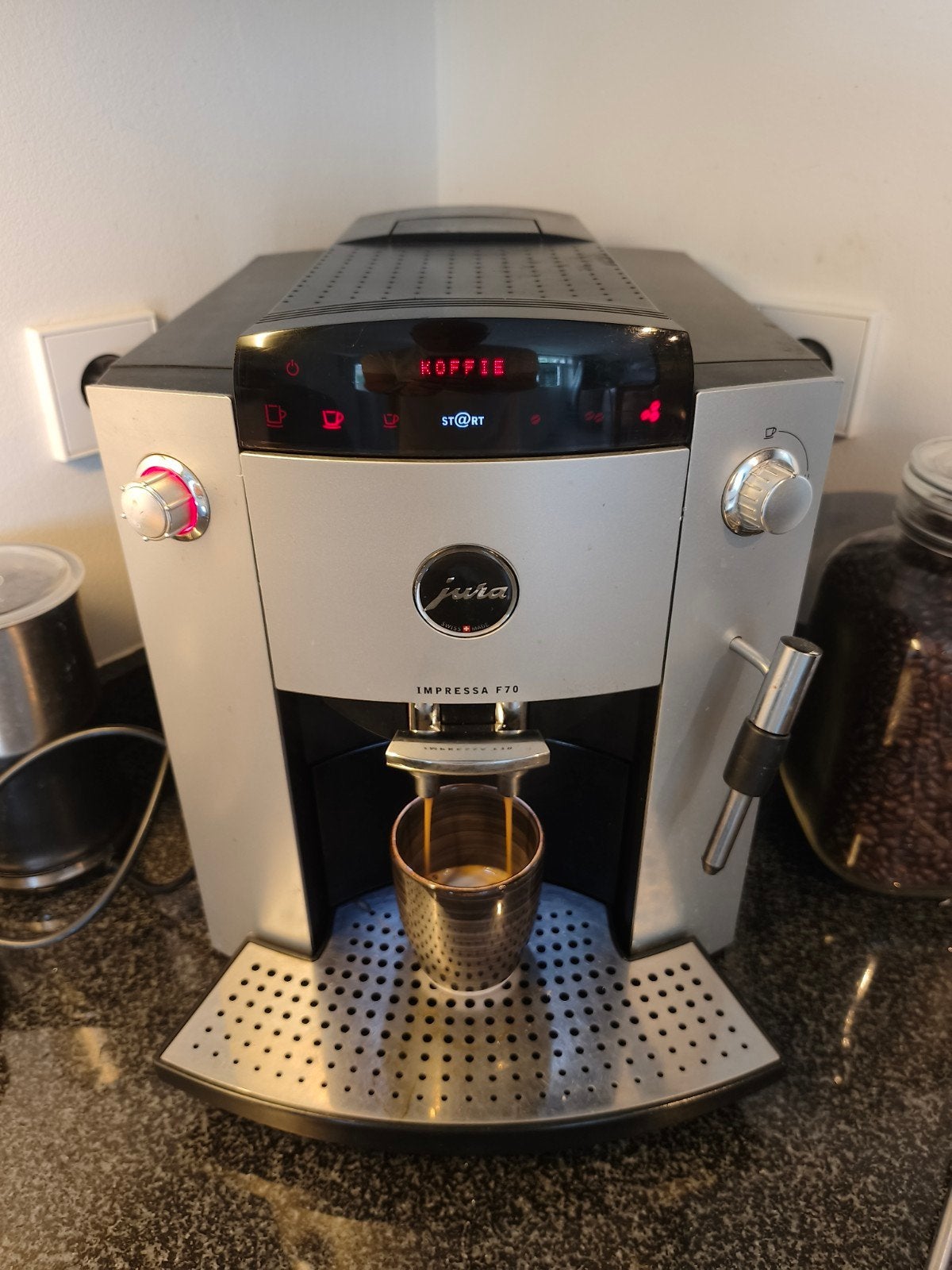 Jura Impressa F70 Koffiemachine - Zilver/Zwart, Witgoed en Apparatuur, Ophalen, Gebruikt, Koffiemachine, Koffiebonen