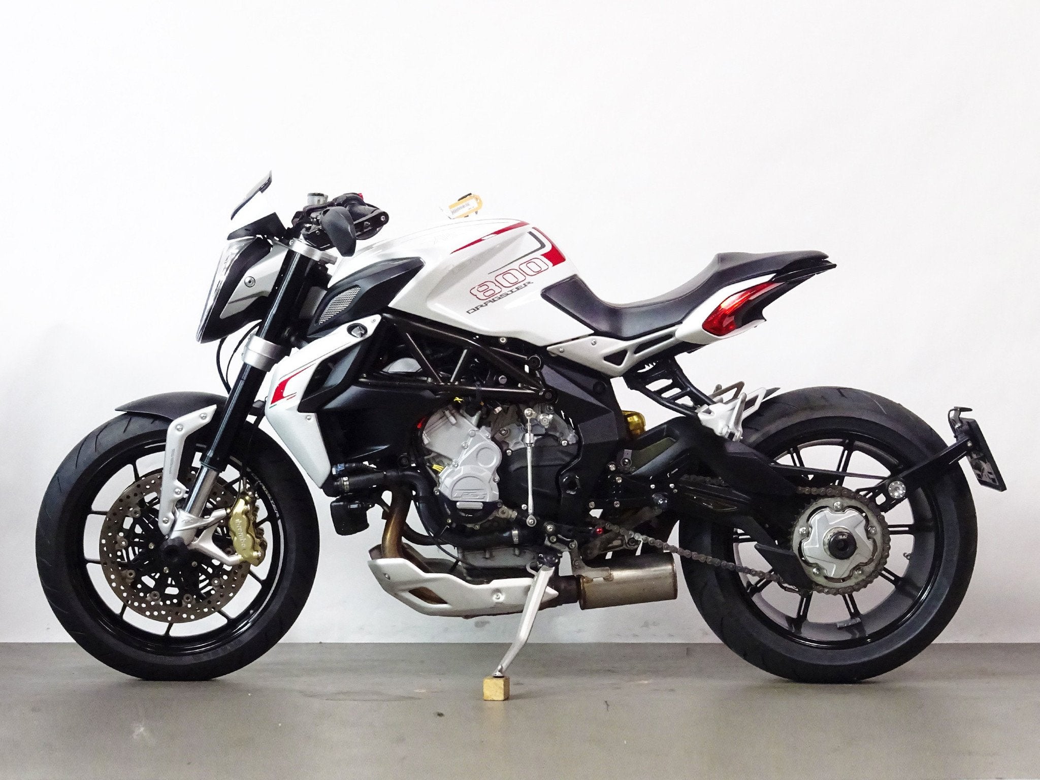 MV Agusta Brutale 800 Dragster EAS, Motoren, Motoren | MV Agusta, Bedrijf, Meer dan 35 kW, ABS, 798 cc