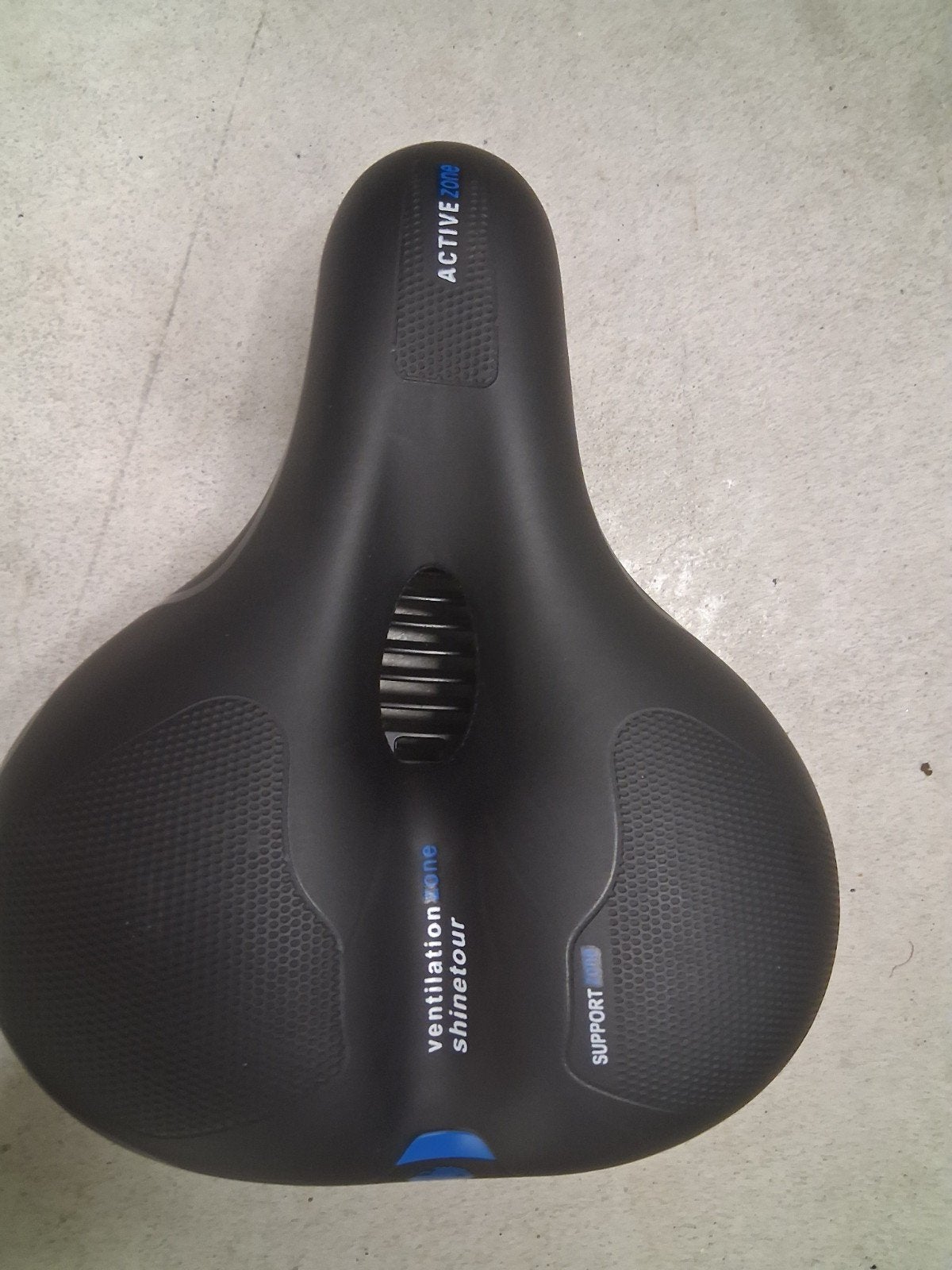 Comfortabel fietszadel met ventilatie en reflectie, Shinetour, Elektrische fiets, Kunststof, Ophalen of Verzenden