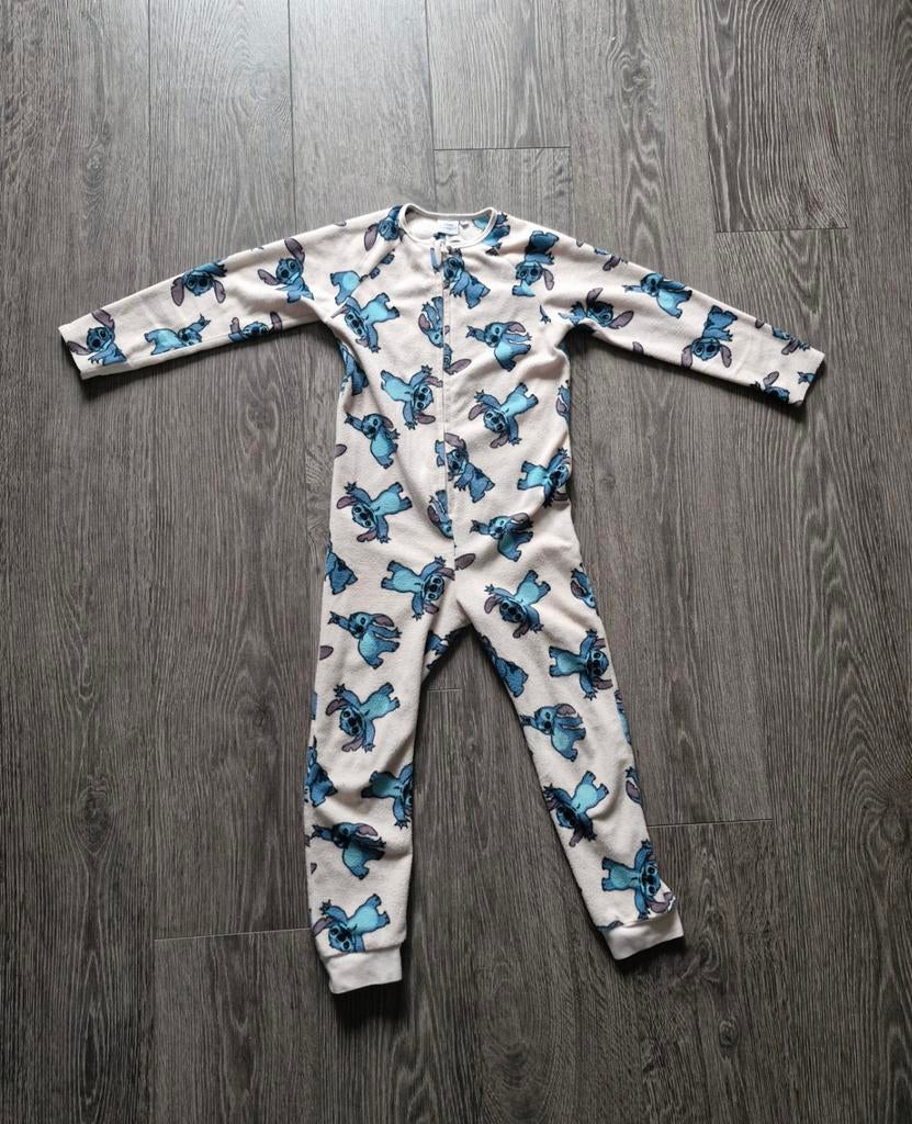 Stitch onesie maat 128 - Disney Classics, Nacht- of Onderkleding, Jongen of Meisje, Ophalen of Verzenden, Zo goed als nieuw