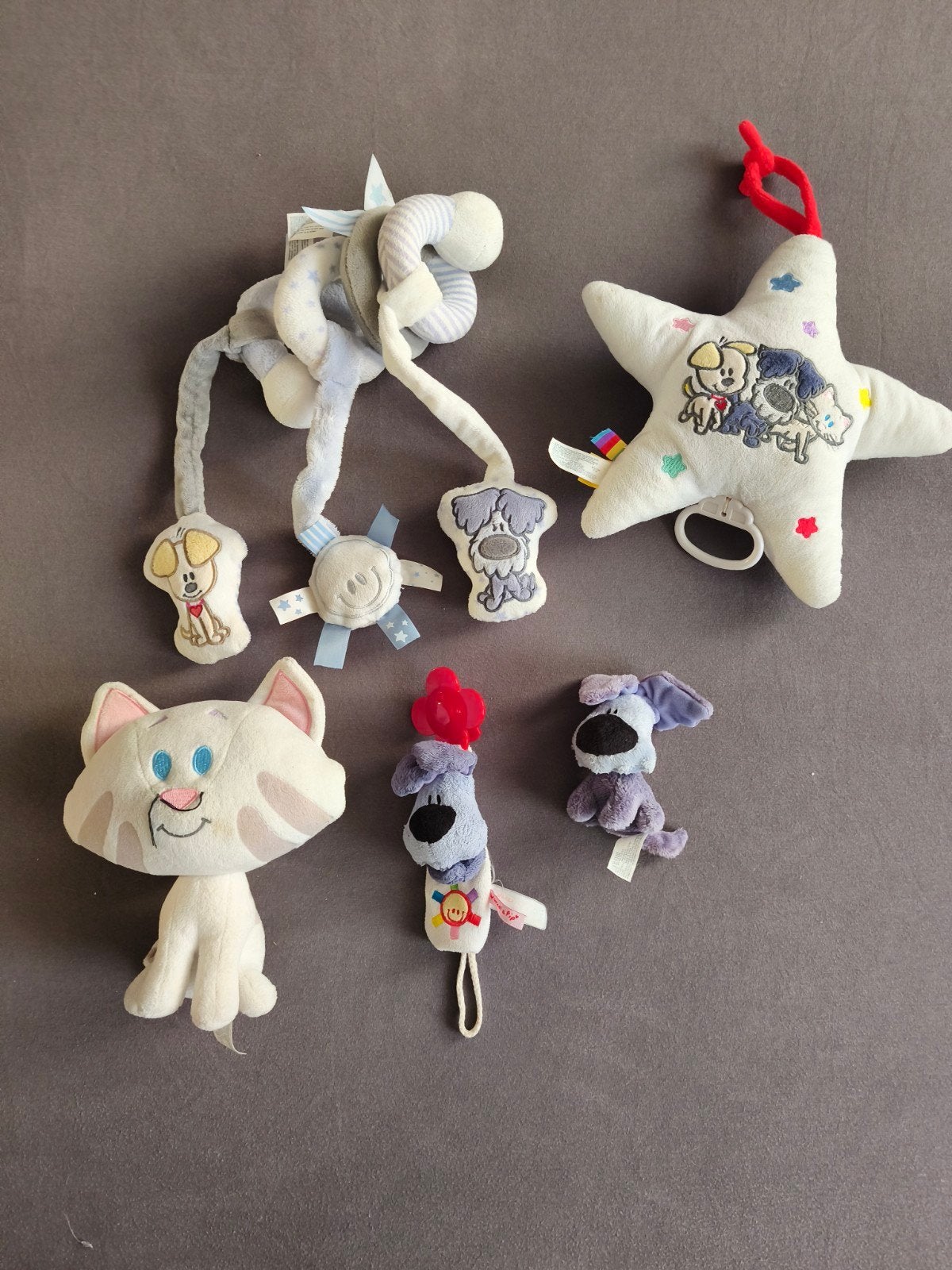 Baby speelgoed set van woezel & pip: mobiel, rammelaars en k, Ophalen of Verzenden, Zo goed als nieuw, Overige typen, Met geluid