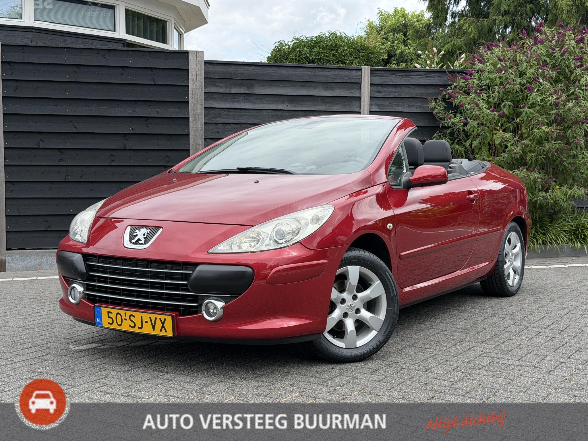 Peugeot 307 CC 2.0-16V 140PK Cabrio, Leder, Parkeersensoren,, Voorwielaandrijving, Gebruikt, 4 cilinders, 4 stoelen