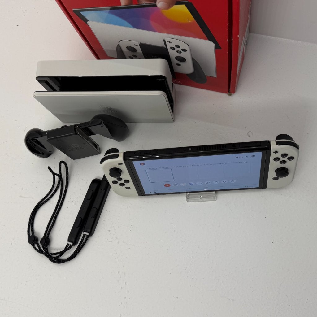 Foto 3 van Nintendo Switch Oled 2022 Wit | Compleet in doos |