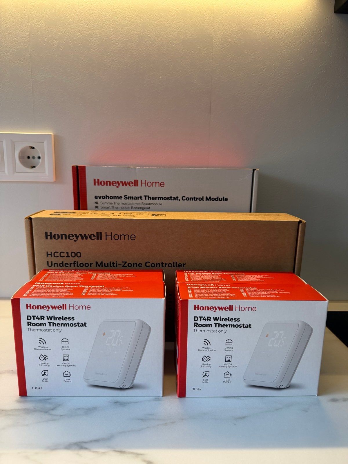 Honeywell Smart Systeem voor vloerverwarming, Doe-het-zelf en Verbouw, Verzenden, Slimme thermostaat, Nieuw
