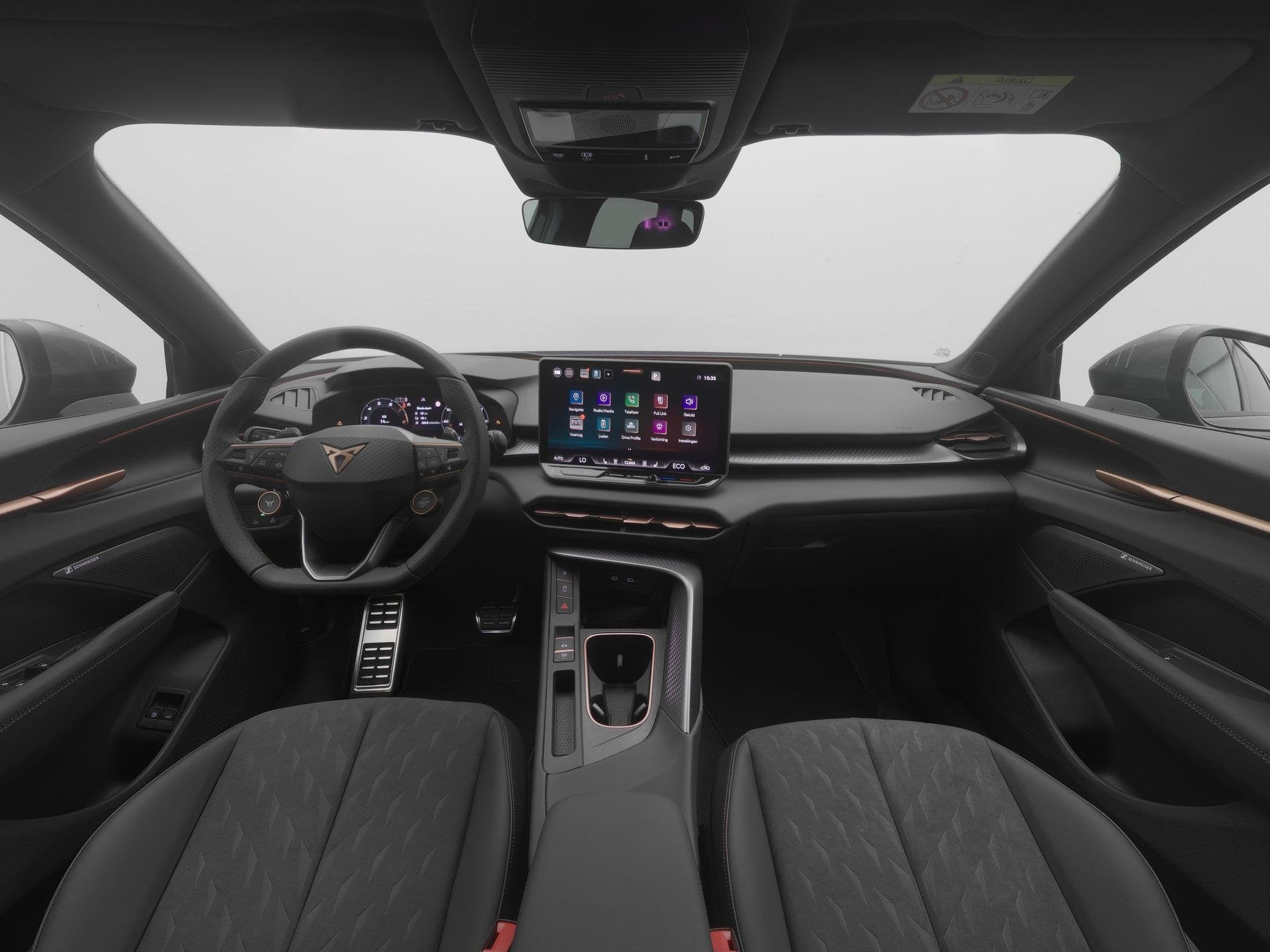 CUPRA Terramar 1.5 TSI e-Hybrid 204PK | SennHeiser Audio | 3, Auto's, 1798 kg, 4 cilinders, 150 min, Alcantara