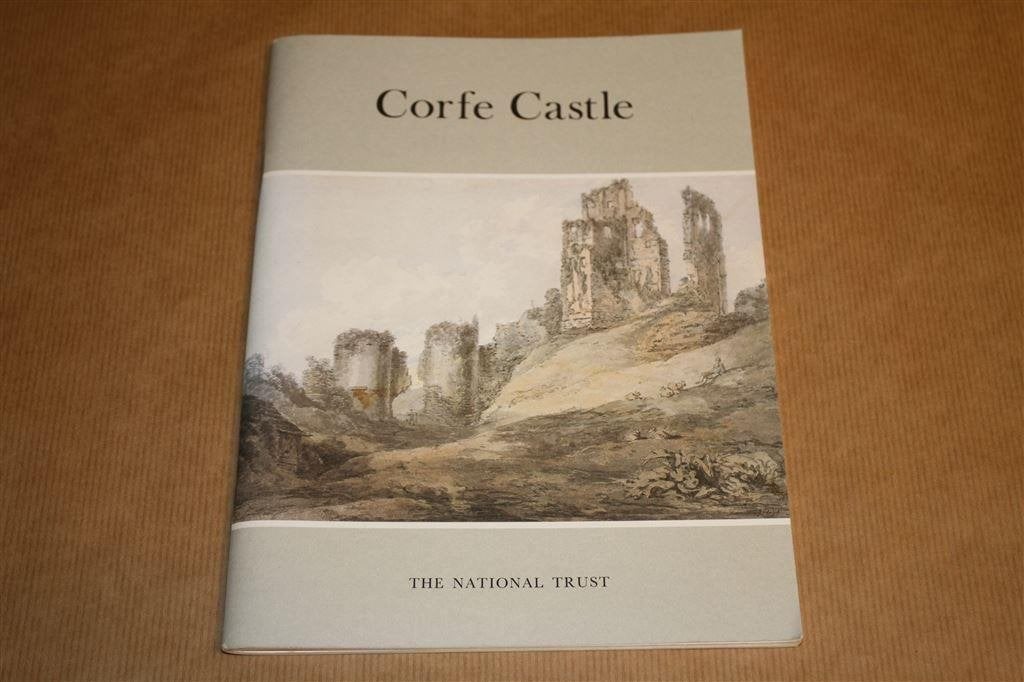 Corfe Castle. Dorset. The National Trust., Ophalen of Verzenden, Gelezen, Europa