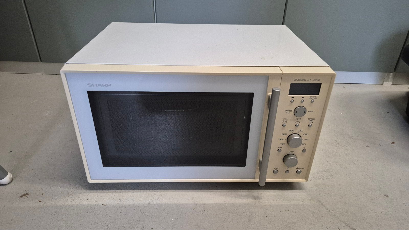 Sharp Combimagnetron - Grill & Hete Lucht Functies, Witgoed en Apparatuur, Magnetrons, Ophalen, Combimagnetron, Gebruikt, Hete lucht