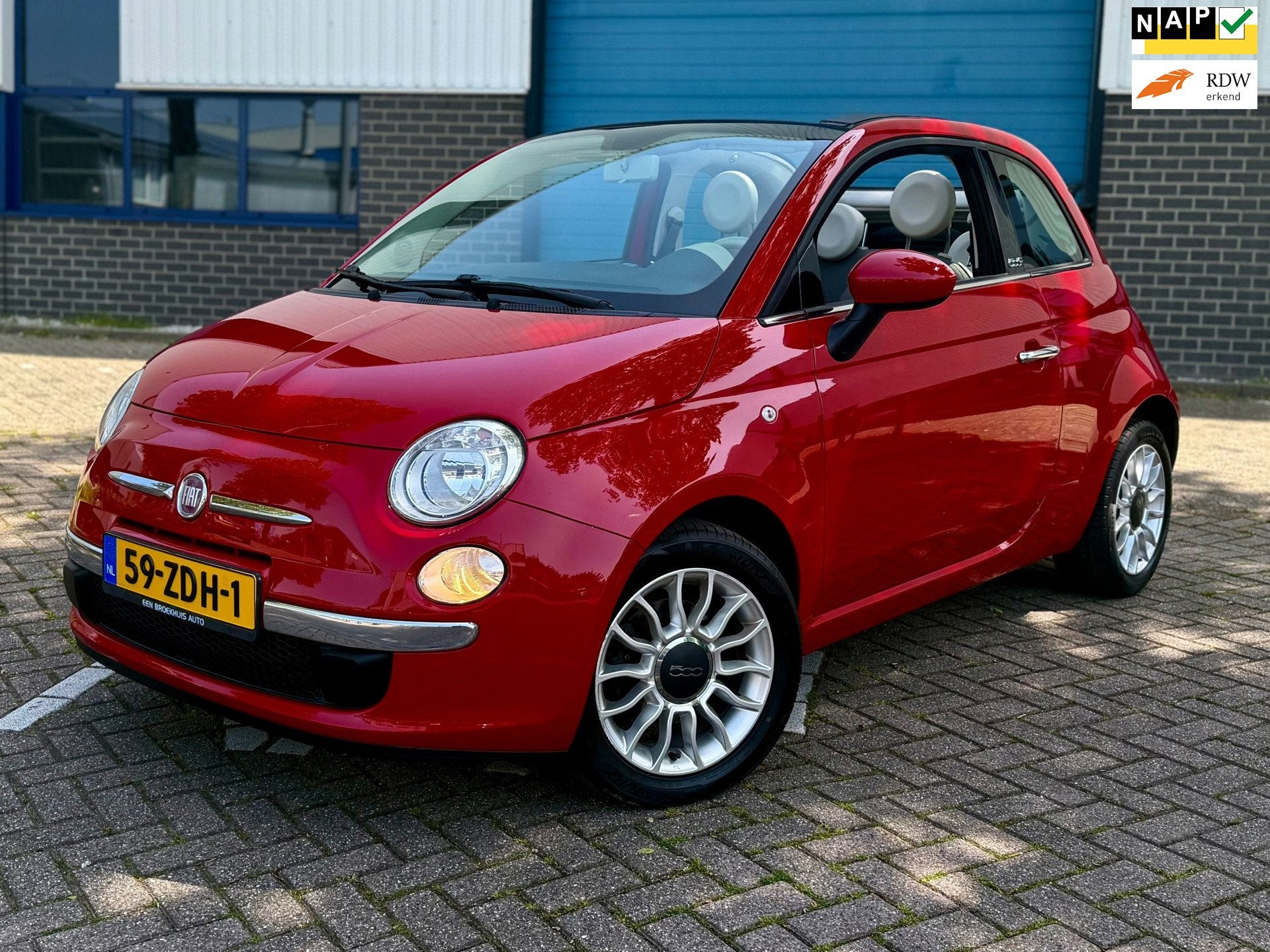 Fiat 500 C 0.9 TwinAir Lounge * CABRIO * NAP * AIRCO *, Euro 5, 86 pk, Gebruikt, Multifunctioneel stuurwiel