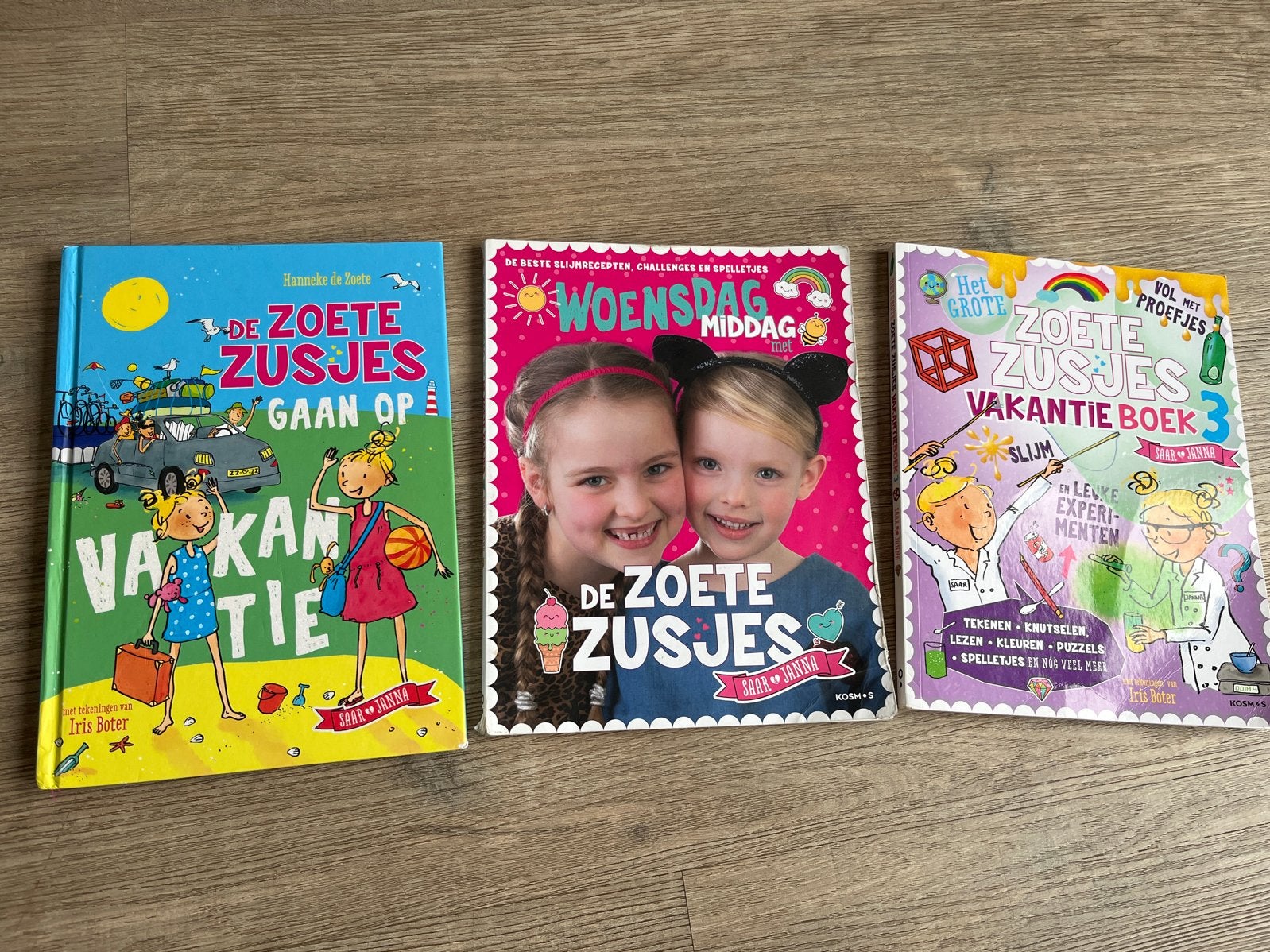 De Zoete Zusjes boeken - Vakantie, Woensdagmiddag, Vakantieb, Ophalen, Zo goed als nieuw, Fictie algemeen