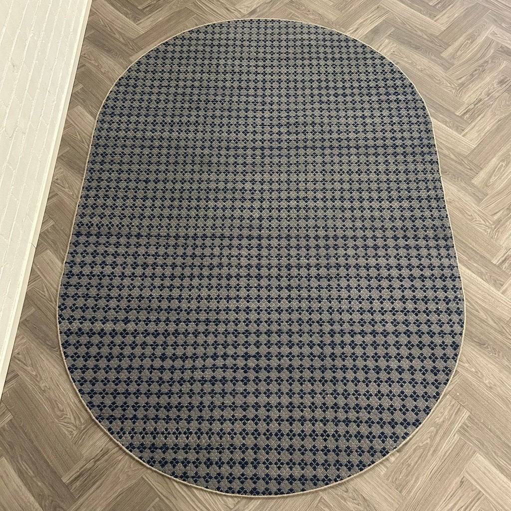Leolux Pode Mackay Dorcha Vloerkleed - 200x300cm, Huis en Inrichting, Stoffering | Tapijten en Kleden, Leolux, Leolux, Organisch kleed / A symmetrisch