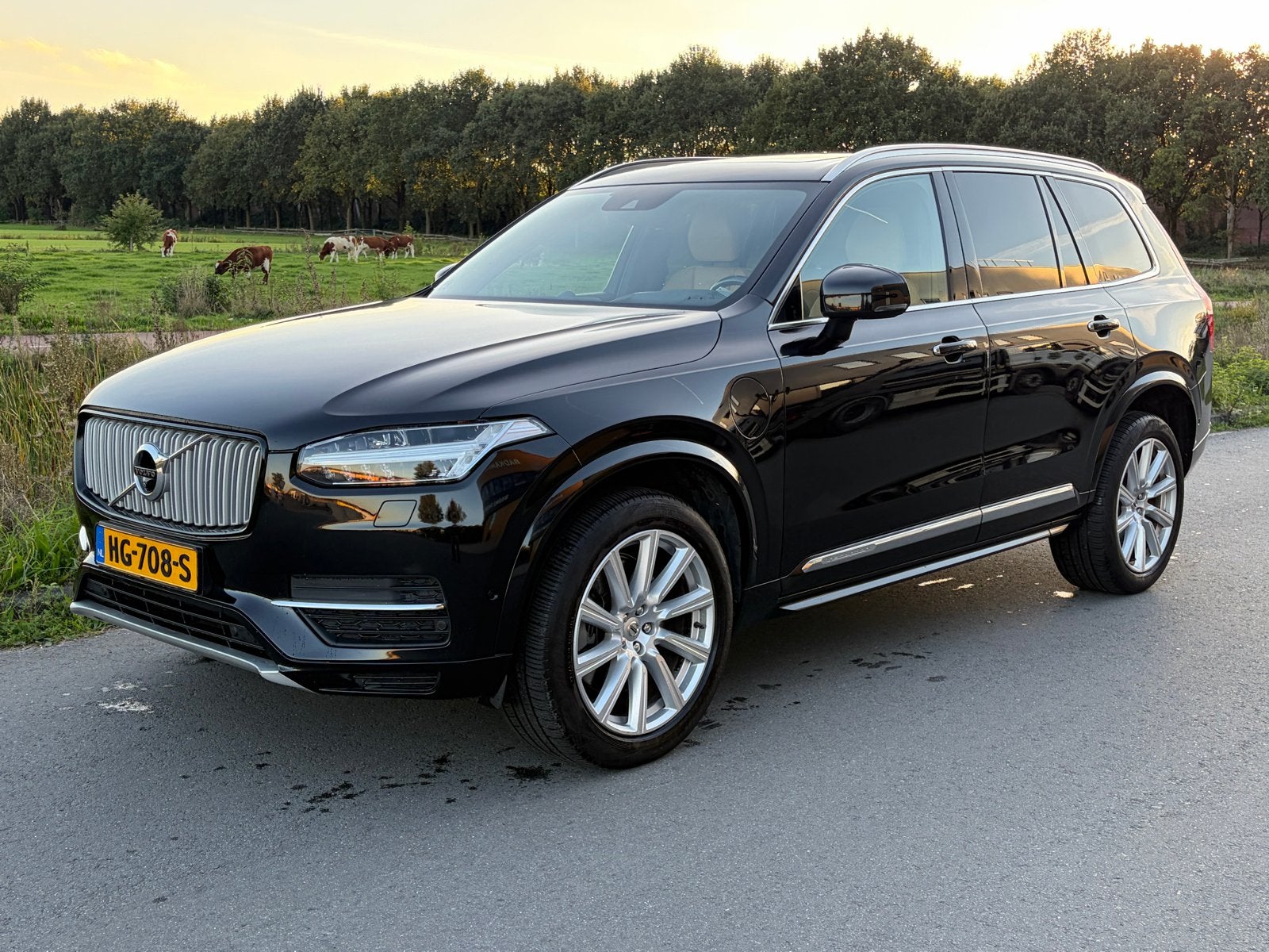 Volvo XC90 2.0 T8 Twin Engine AWD Pi-hy AUT 2015 Zwart, Auto's, 1969 cc, 320 pk, 7 stoelen, Zwart