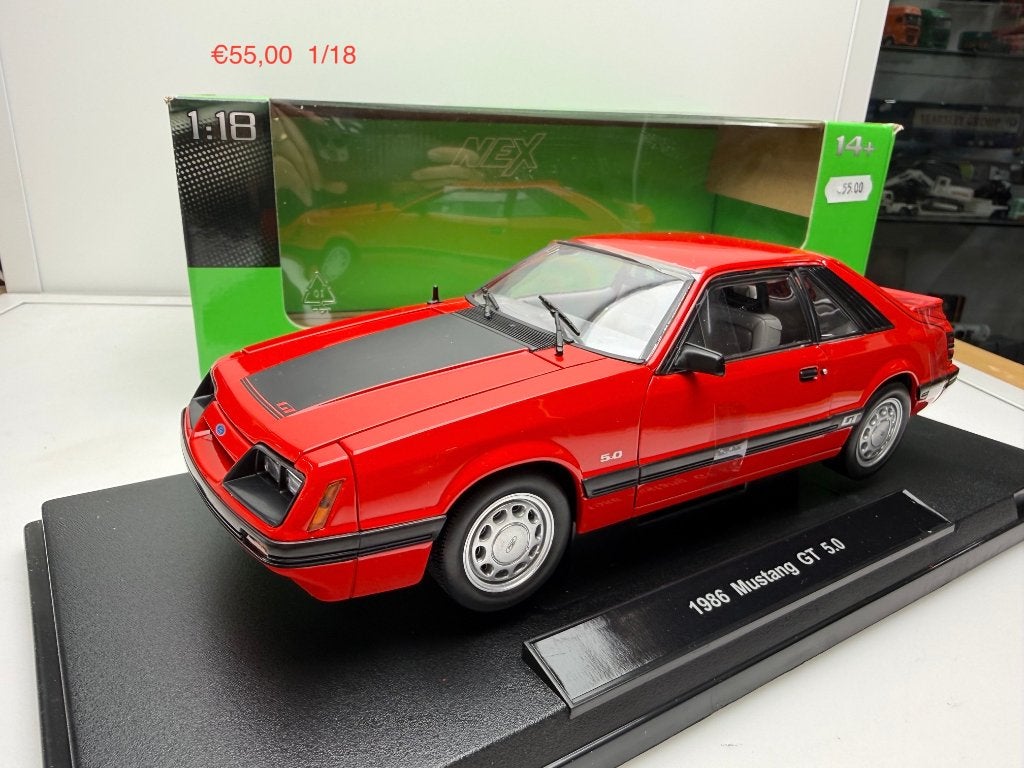 Welly Ford Mustang GT 5.0 1986 modelauto 1:18, Gebruikt, Adres onbekend, Auto, Mail@onbekend.com