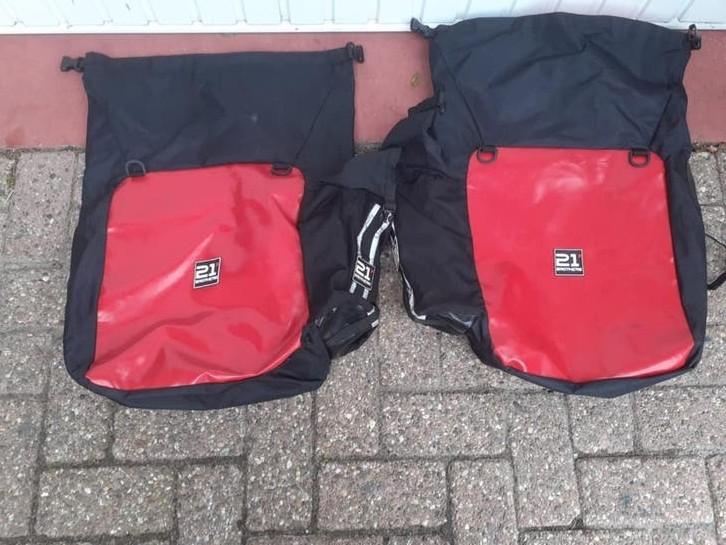 21 Brothers Motortassen - 25L per stuk, goede staat, Ophalen of Verzenden, Gebruikt