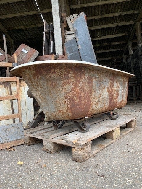 Antiek gietijzeren bad op wielen - Vintage badkuip, Antiek en Kunst, Ophalen