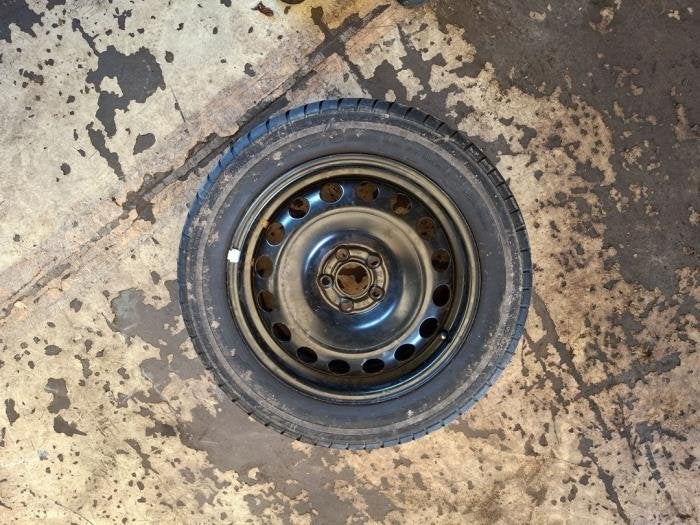 Krikset + reservewiel van een Volkswagen Beetle, Gebruikt, -, -, -