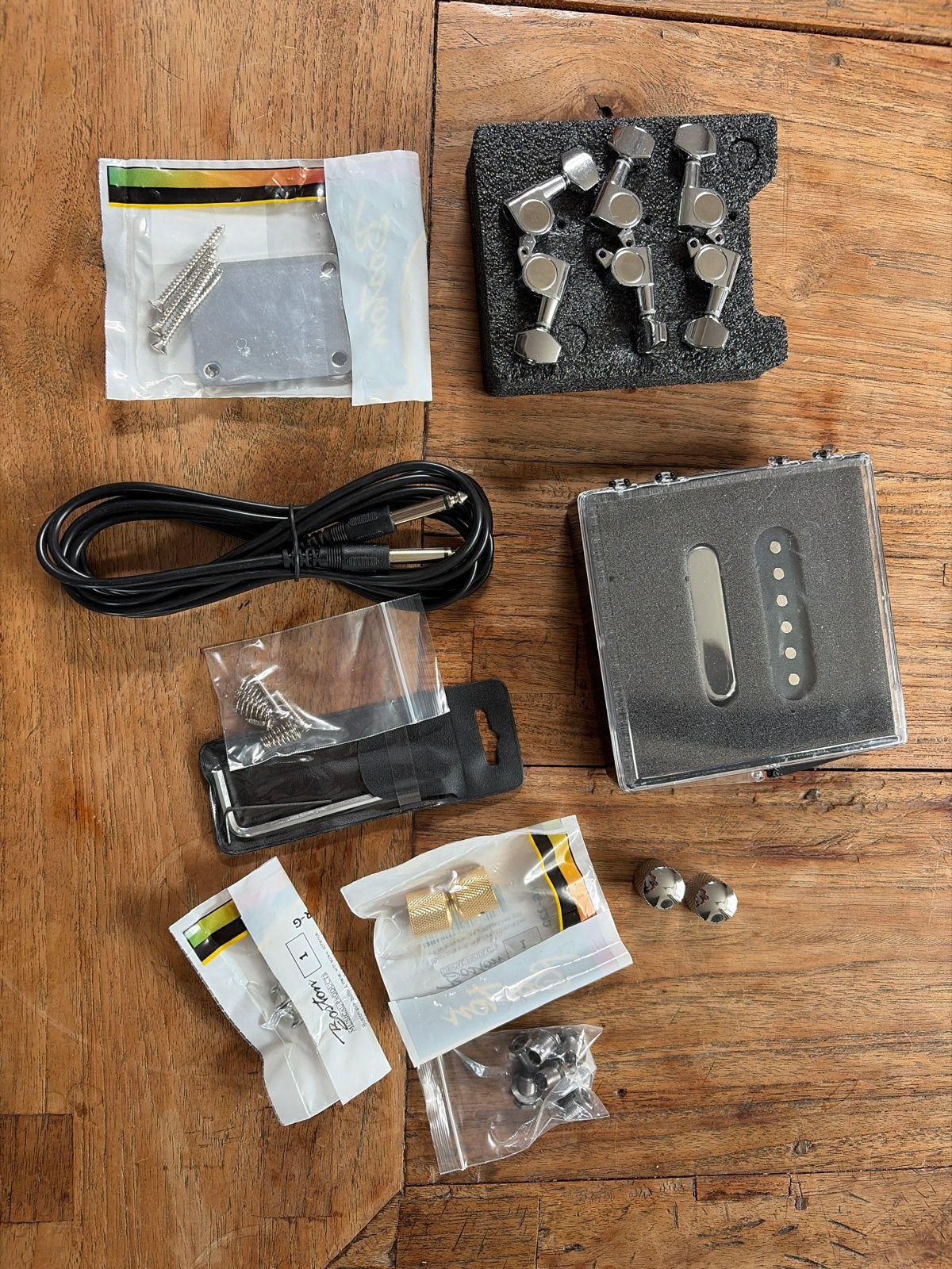 Elektrische gitaar onderdelen set - Harley Benton, Gasket, Ophalen of Verzenden, Nieuw, Overige typen