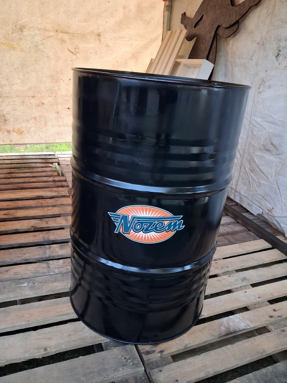 nozem oil vat, Ophalen