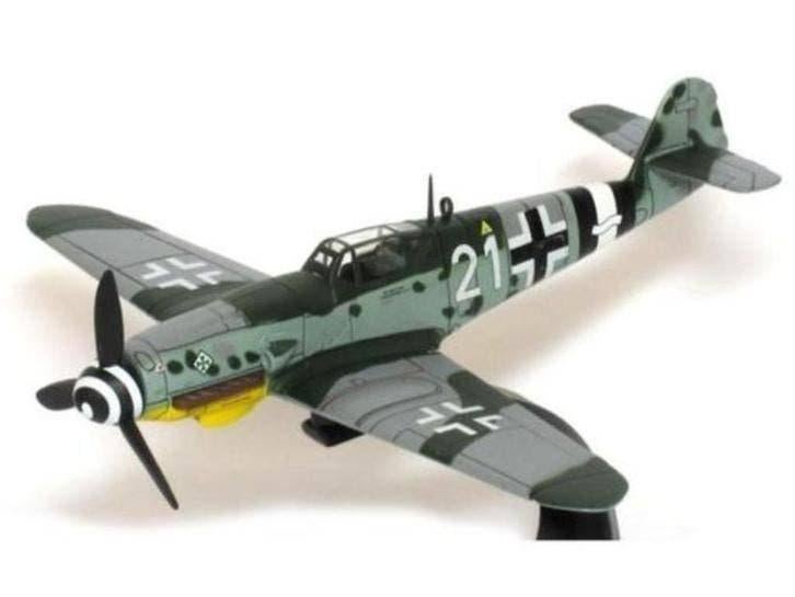 Messerschmitt BF 109G-10 - 1:72, Schaalmodel, Ophalen of Verzenden, Eiberstraat 9 te Dokkum, Foto Meinema