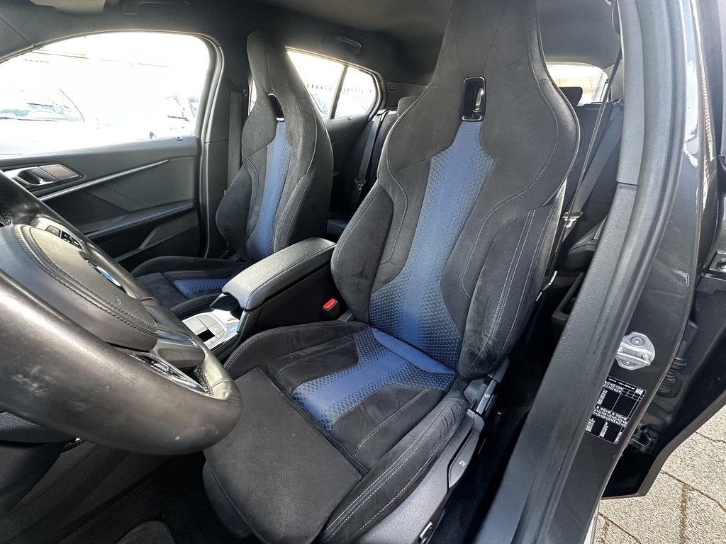 BMW 1-serie 118i M-Sport M-Stoelen|HUD|Adapt.Licht, Stof, Gebruikt, Bedrijf, 3 cilinders