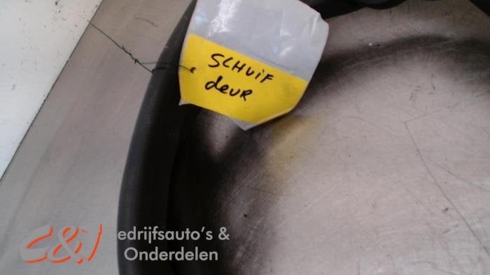 Schuifdeur Rubber rechts van een Citroen Berlingo, Gebruikt, -, Ophalen of Verzenden, -